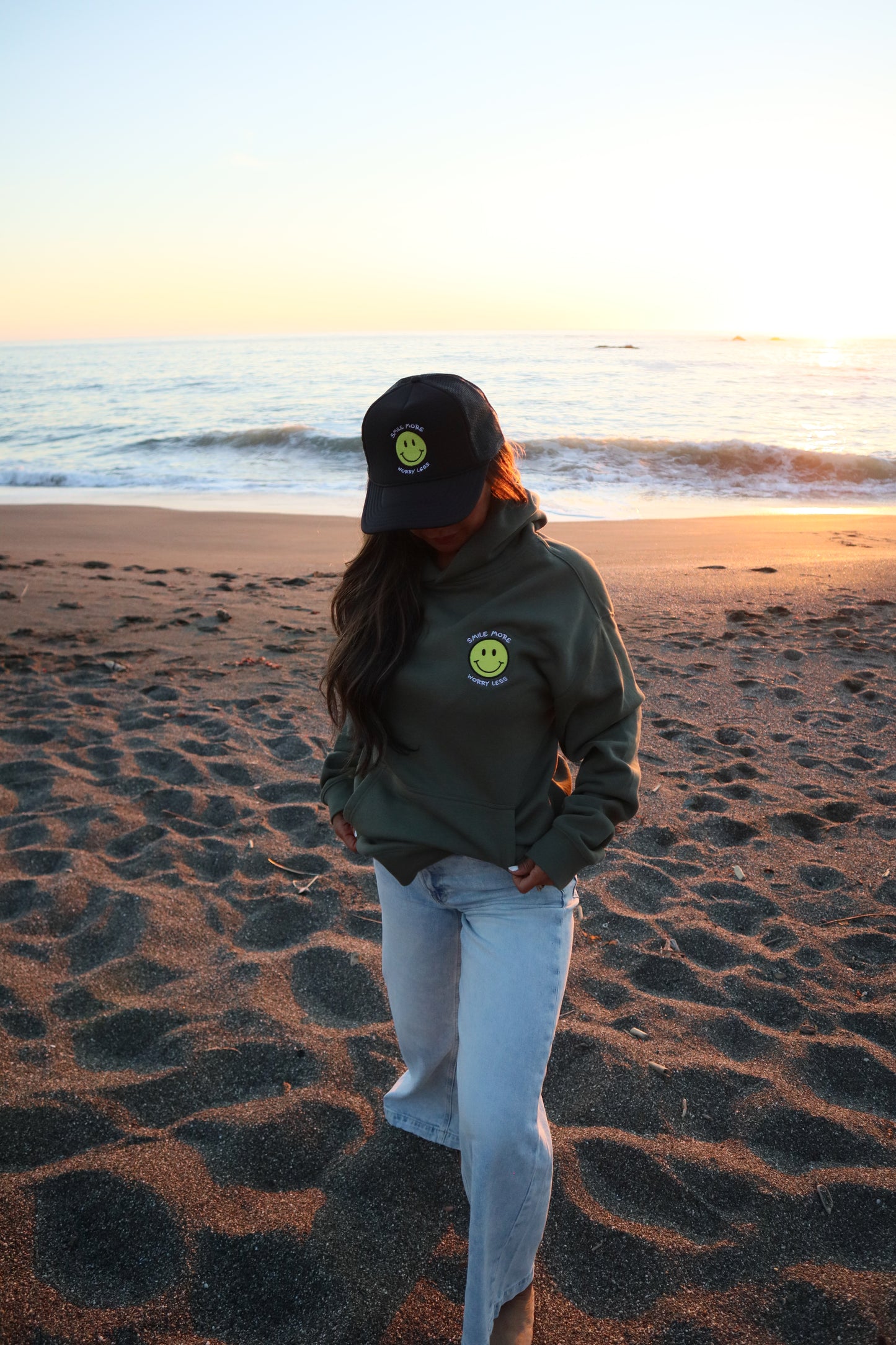 "SMILE MORE, WORRY LESS" - HOODIE